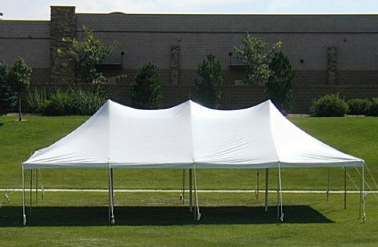 20x40 pole outlet tent