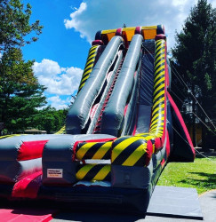 The Edge - 35' Dry Slide