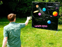 Laser Toss Frame Game